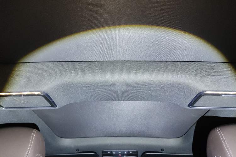 Used Mercedes-Benz GLC 2020 GLC 260 L 4MATIC Dynamic Model Headliner