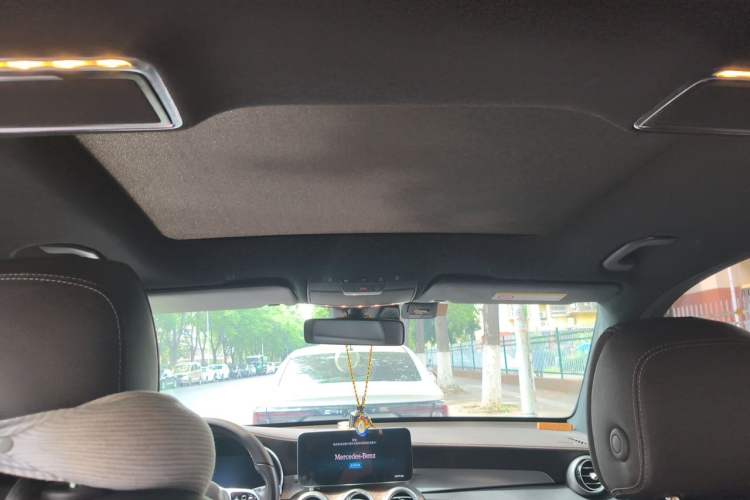 Used Mercedes-Benz GLC 2020 Facelift GLC 260 L 4MATIC Luxury Edition Headliner
