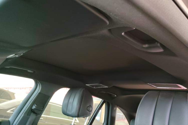 Used Mercedes-Benz GLC 2020 GLC 300 L 4MATIC Dynamic Edition Headliner