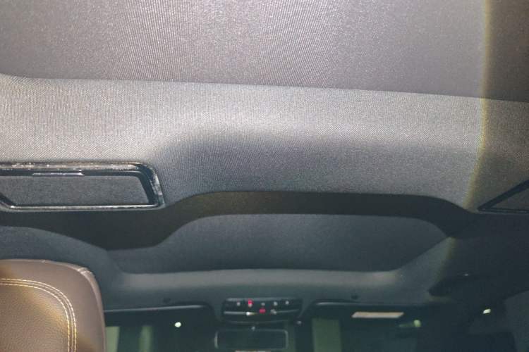 Used Mercedes-Benz GLC 2020 GLC 300 L 4MATIC Luxury Model Headliner