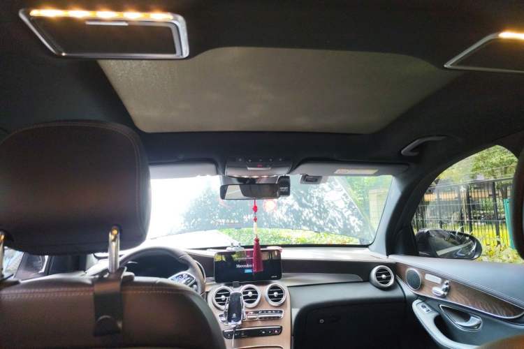 Used Mercedes-Benz GLC 2020 Facelift GLC 300 L 4MATIC Dynamic Edition Headliner