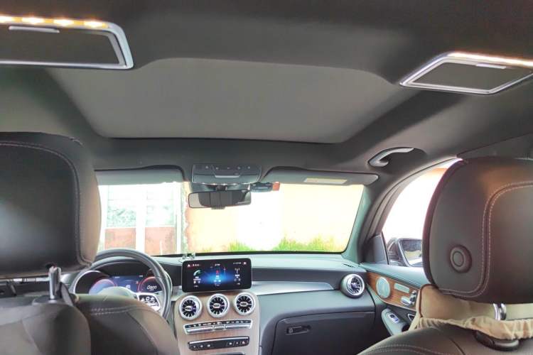 Used Mercedes-Benz GLC 2020 Facelift GLC 300 L 4MATIC Dynamic Edition Headliner