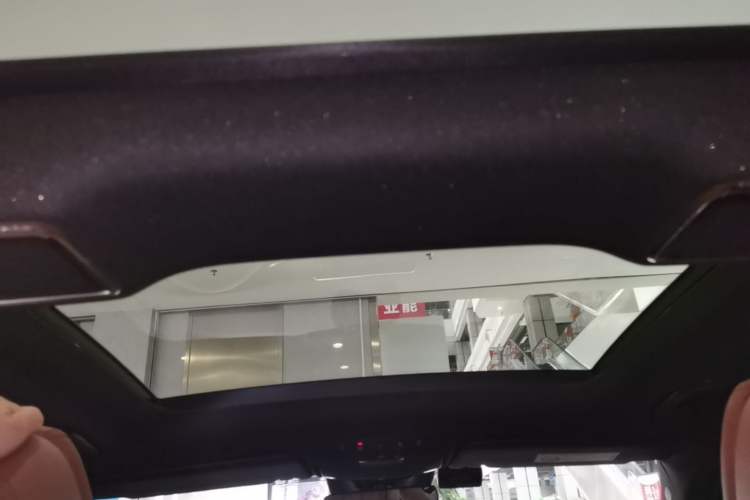 Used Mercedes-Benz GLC 2020 GLC 300 L 4MATIC Dynamic Edition Headliner