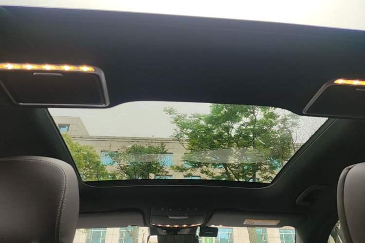 Used Mercedes-Benz GLC 2020 GLC 300 L 4MATIC Dynamic Edition Headliner