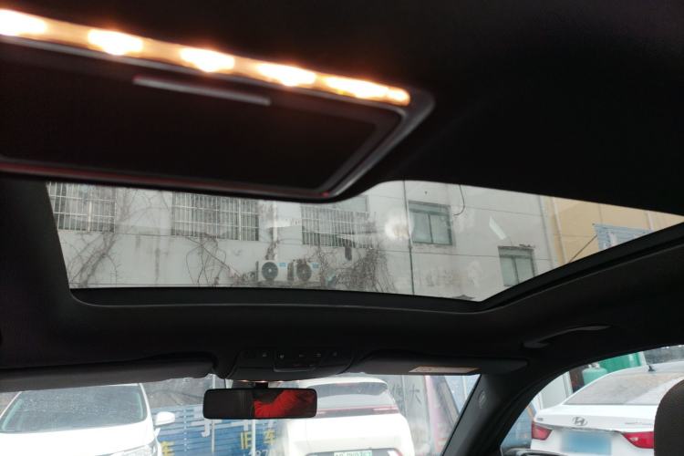 Used Mercedes-Benz GLC 2020 GLC 260 L 4MATIC Dynamic Model Headliner