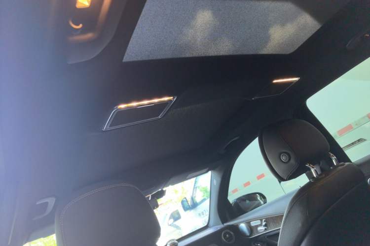 Used Mercedes-Benz GLC 2020 GLC 300 L 4MATIC Dynamic Edition Headliner