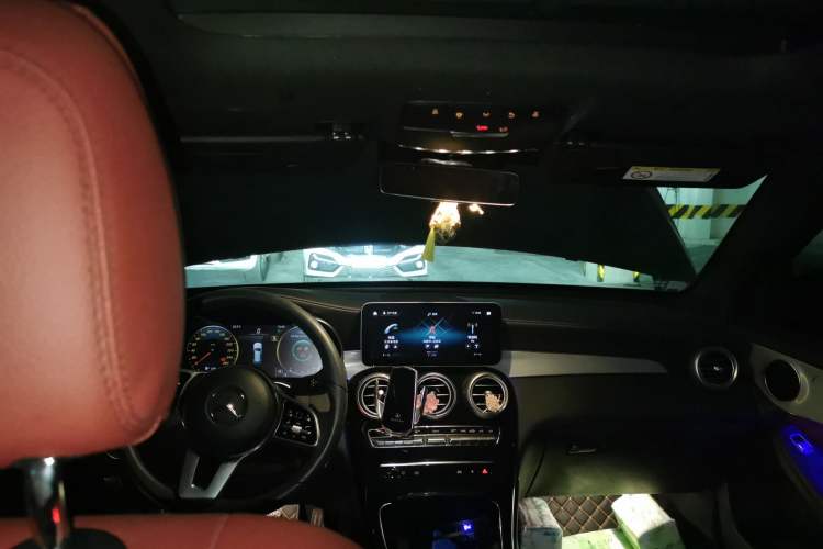 Used Mercedes-Benz GLC 2020 GLC 300 L 4MATIC Dynamic Edition Headliner