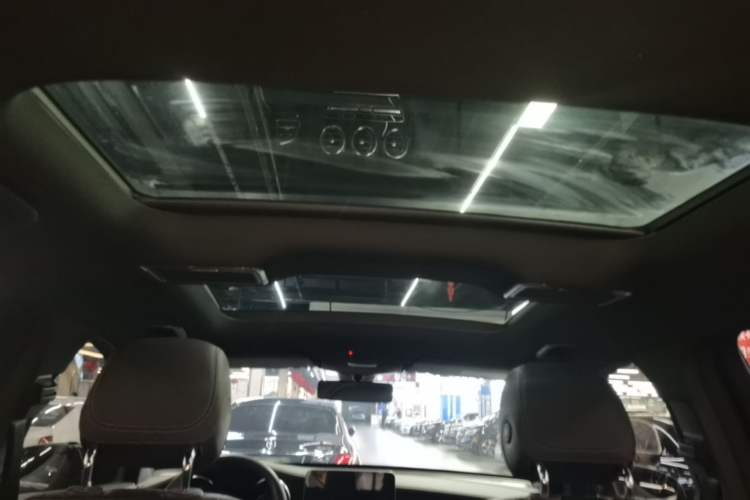 Used Mercedes-Benz GLC 2020 GLC 260 L 4MATIC Dynamic Model Headliner