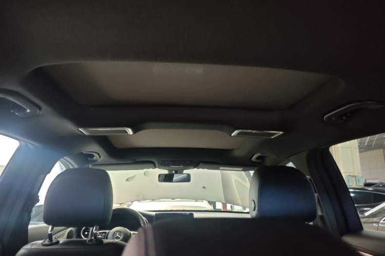 Used Mercedes-Benz GLC 2020 Facelifted GLC 260 L 4MATIC Dynamic Edition Headliner