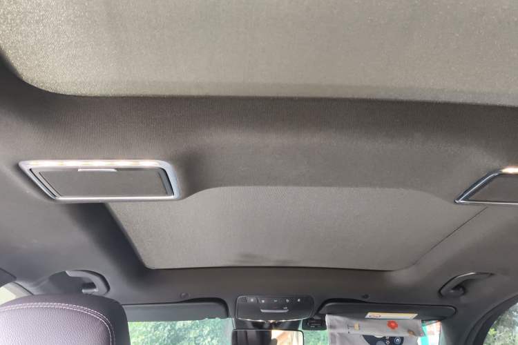 Used Mercedes-Benz GLC 2020 GLC 300 L 4MATIC Luxury Model Headliner