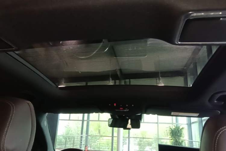 Used Mercedes-Benz GLC 2020 GLC 300 L 4MATIC Dynamic Edition Headliner