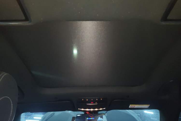 Used Mercedes-Benz GLC 2020 GLC 260 L 4MATIC Dynamic Model Headliner