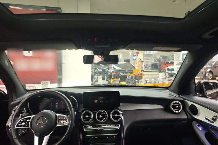 Used Mercedes-Benz GLC 2020 Facelifted GLC 260 L 4MATIC Dynamic Edition Headliner