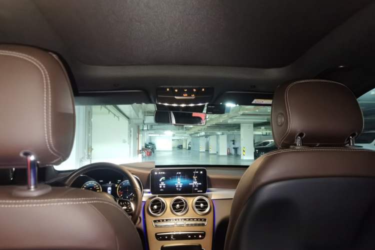 Used Mercedes-Benz GLC 2020 GLC 300 L 4MATIC Dynamic Edition Headliner