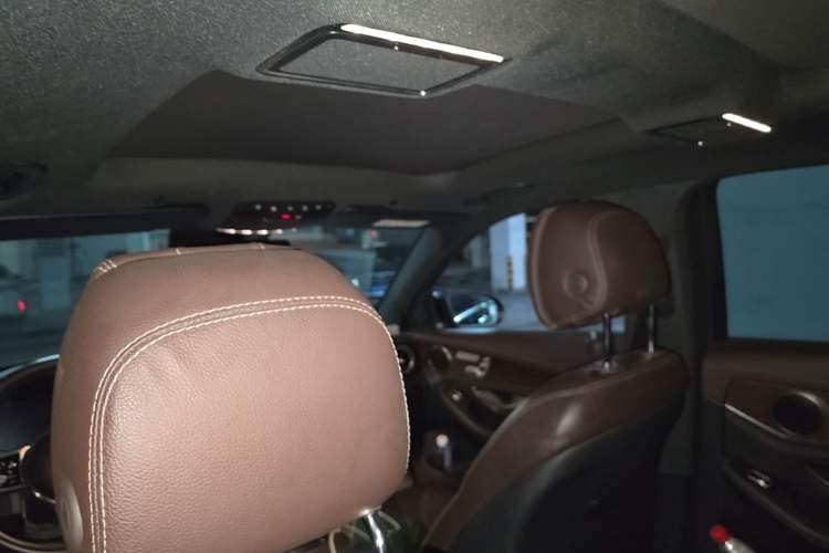 Used Mercedes-Benz GLC 2020 GLC 300 L 4MATIC Dynamic Edition Headliner