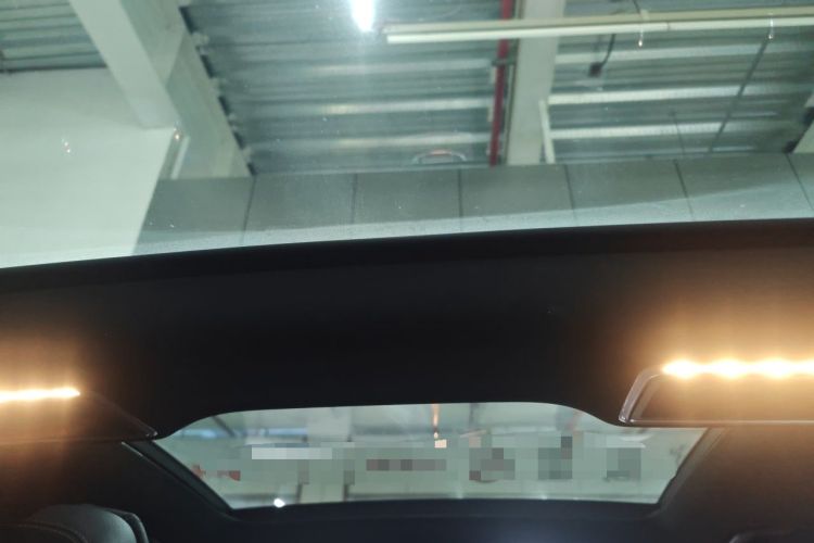 Used Mercedes-Benz GLC 2020 Facelift GLC 300 L 4MATIC Dynamic Edition Headliner