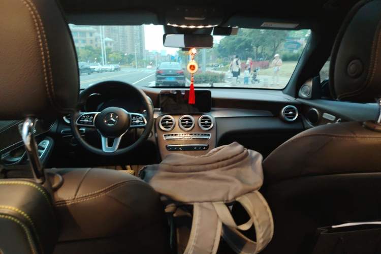Used Mercedes-Benz GLC 2020 GLC 300 L 4MATIC Dynamic Edition Headliner