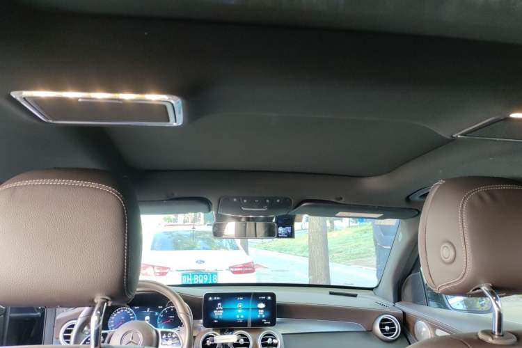 Used Mercedes-Benz GLC 2020 GLC 300 L 4MATIC Dynamic Edition Headliner