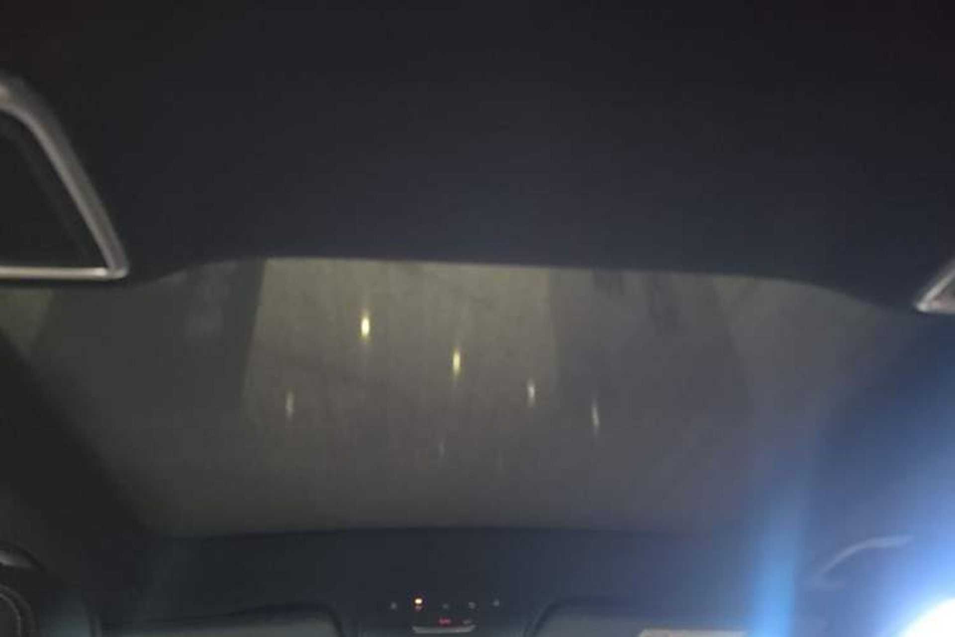 Used Mercedes-Benz GLC 2020 GLC 300 L 4MATIC Dynamic Edition Headliner