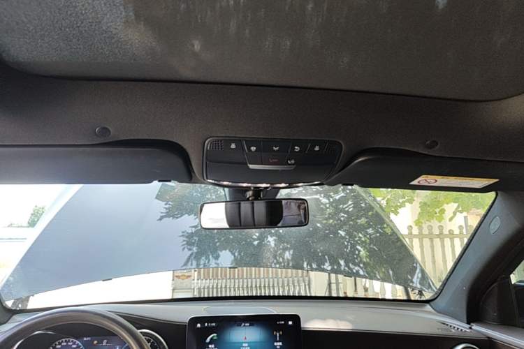 Used Mercedes-Benz GLC 2020 Facelifted GLC 260 L 4MATIC Dynamic Edition Headliner