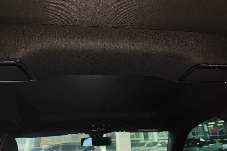 Used Mercedes-Benz GLC 2020 GLC 260 L 4MATIC Dynamic Model Headliner