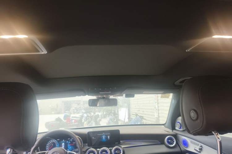 Used Mercedes-Benz GLC 2020 Facelifted GLC 260 L 4MATIC Dynamic Edition Headliner
