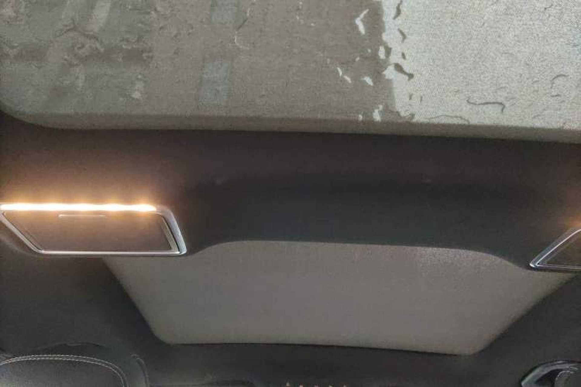 Used Mercedes-Benz GLC 2020 Facelift GLC 300 L 4MATIC Dynamic Edition Headliner