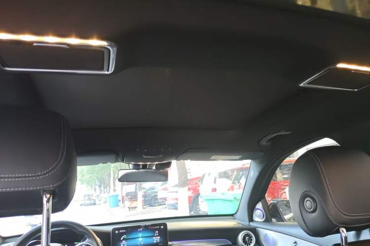 Used Mercedes-Benz GLC 2020 Facelifted GLC 260 L 4MATIC Dynamic Edition Headliner
