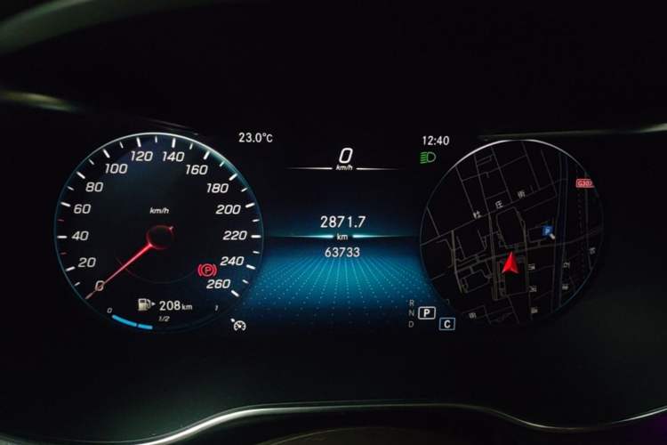 Used Mercedes-Benz GLC 2020 GLC 260 L 4MATIC Luxury Model Instrument Cluster