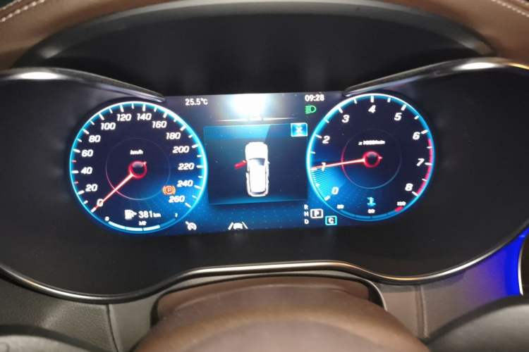Used Mercedes-Benz GLC 2020 GLC 300 L 4MATIC Dynamic Edition Instrument Cluster