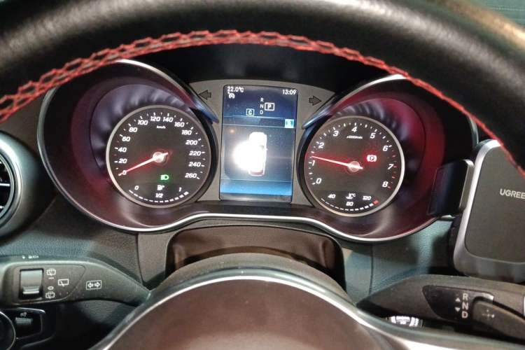 Used Mercedes-Benz GLC 2020 GLC 260 L 4MATIC Dynamic Model Instrument Cluster