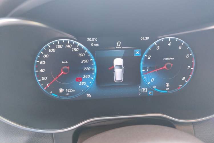 Used Mercedes-Benz GLC 2020 Facelifted GLC 260 L 4MATIC Dynamic Edition Instrument Cluster