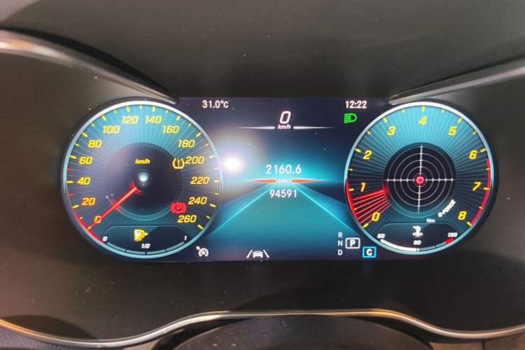 Used Mercedes-Benz GLC 2020 GLC 300 L 4MATIC Luxury Model Instrument Cluster