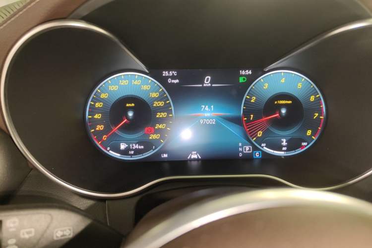 Used Mercedes-Benz GLC 2020 Facelift GLC 300 L 4MATIC Dynamic Edition Instrument Cluster