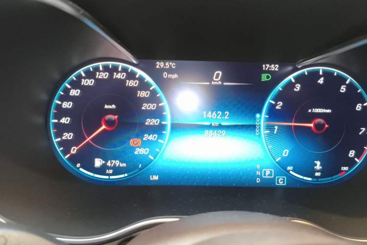 Used Mercedes-Benz GLC 2020 GLC 260 L 4MATIC Luxury Model Instrument Cluster