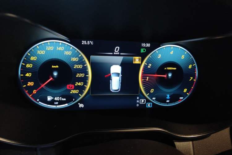 Used Mercedes-Benz GLC 2020 Facelifted GLC 260 L 4MATIC Dynamic Edition Instrument Cluster