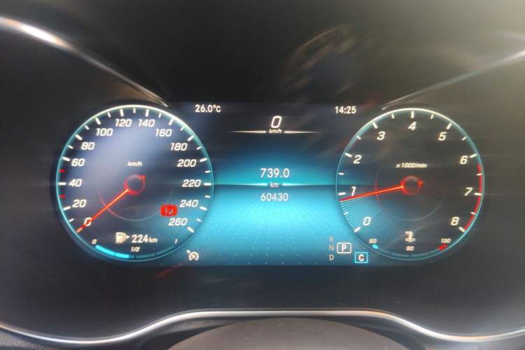 Used Mercedes-Benz GLC 2020 Facelifted GLC 260 L 4MATIC Dynamic Edition Instrument Cluster