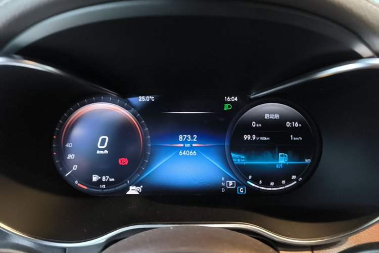 Used Mercedes-Benz GLC 2020 GLC 260 L 4MATIC Luxury Model Instrument Cluster