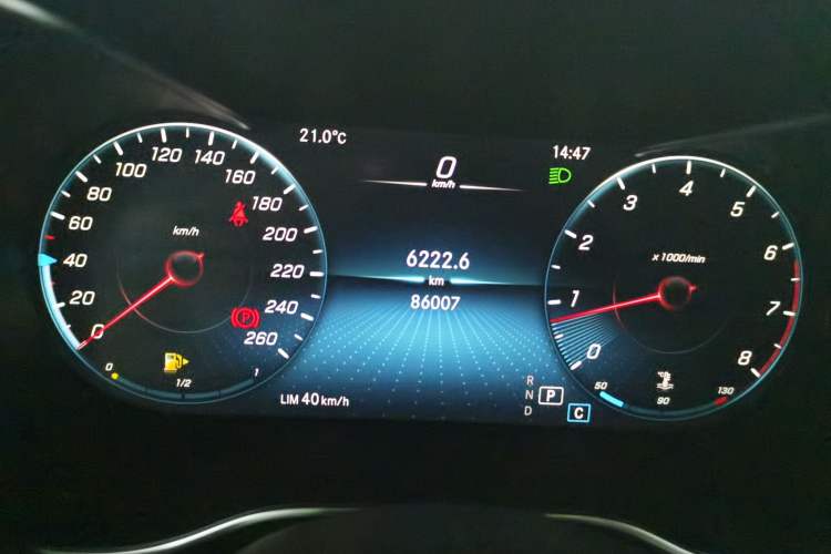 Used Mercedes-Benz GLC 2020 GLC 260 L 4MATIC Dynamic Model Instrument Cluster