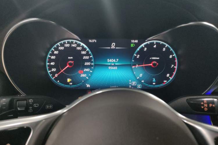 Used Mercedes-Benz GLC 2020 GLC 260 L 4MATIC Luxury Model Instrument Cluster