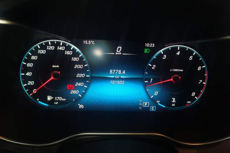 Used Mercedes-Benz GLC 2020 Facelifted GLC 260 L 4MATIC Dynamic Edition Instrument Cluster