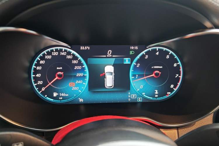 Used Mercedes-Benz GLC 2020 Facelifted GLC 260 L 4MATIC Dynamic Edition Instrument Cluster