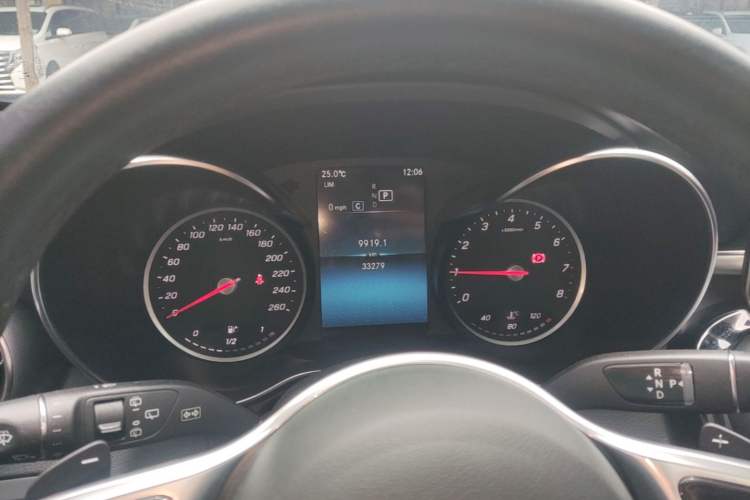 Used Mercedes-Benz GLC 2020 GLC 260 L 4MATIC Dynamic Model Instrument Cluster