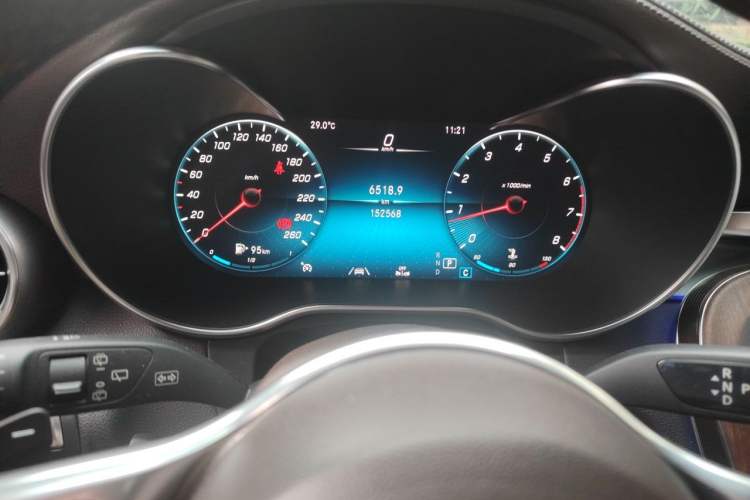Used Mercedes-Benz GLC 2020 GLC 300 L 4MATIC Luxury Model Instrument Cluster