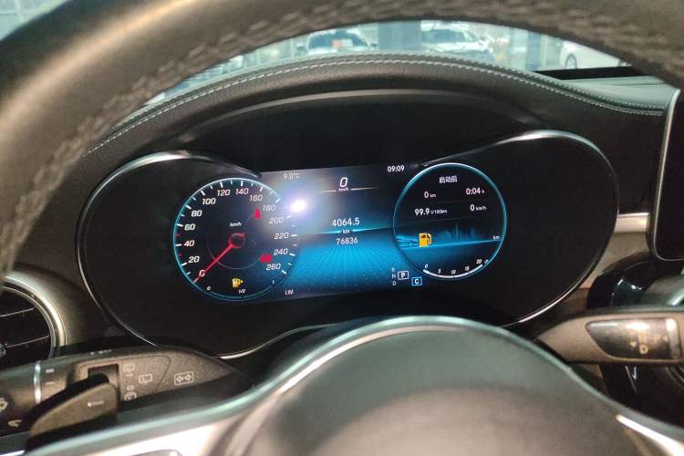 Used Mercedes-Benz GLC 2020 GLC 260 L 4MATIC Luxury Model Instrument Cluster
