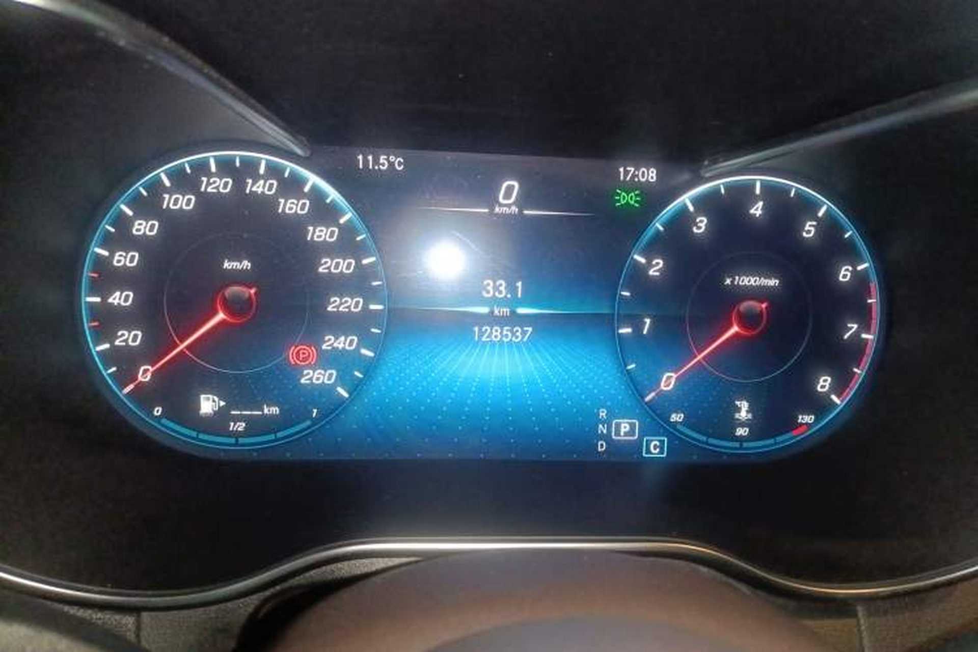 Used Mercedes-Benz GLC 2020 GLC 300 L 4MATIC Dynamic Edition Instrument Cluster