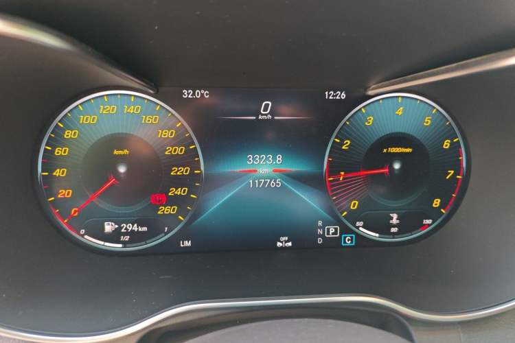 Used Mercedes-Benz GLC 2020 GLC 260 L 4MATIC Luxury Model Instrument Cluster