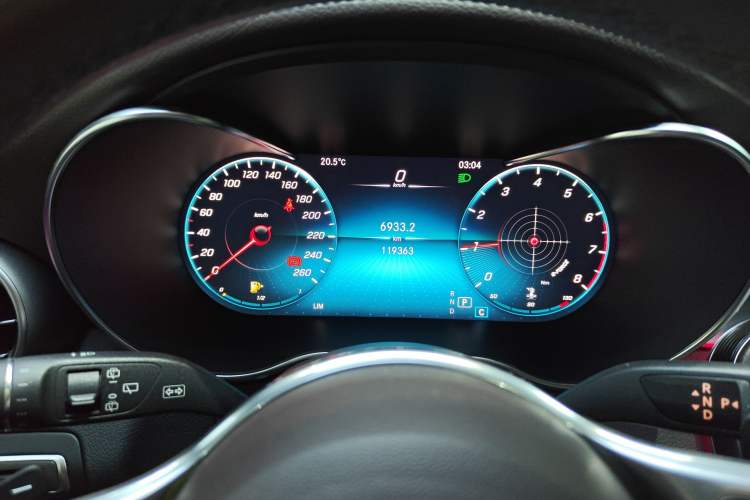 Used Mercedes-Benz GLC 2020 GLC 260 L 4MATIC Luxury Model Instrument Cluster
