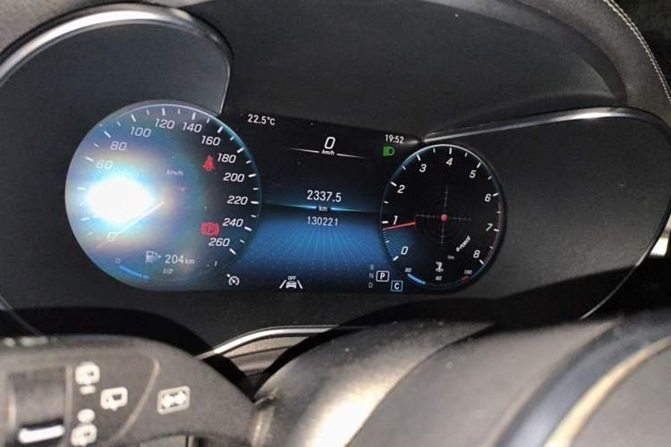 Used Mercedes-Benz GLC 2020 Facelift GLC 300 L 4MATIC Dynamic Edition Instrument Cluster