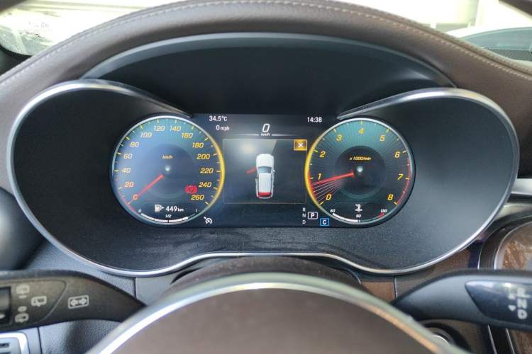 Used Mercedes-Benz GLC 2020 Facelift GLC 260 L 4MATIC Luxury Edition Instrument Cluster